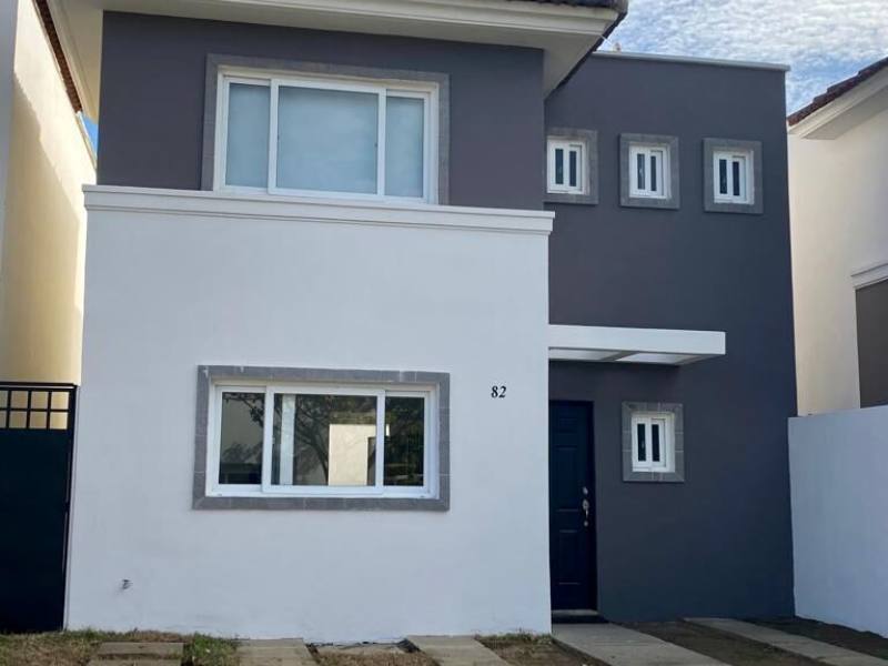 Alquiler de casa en las Colinas