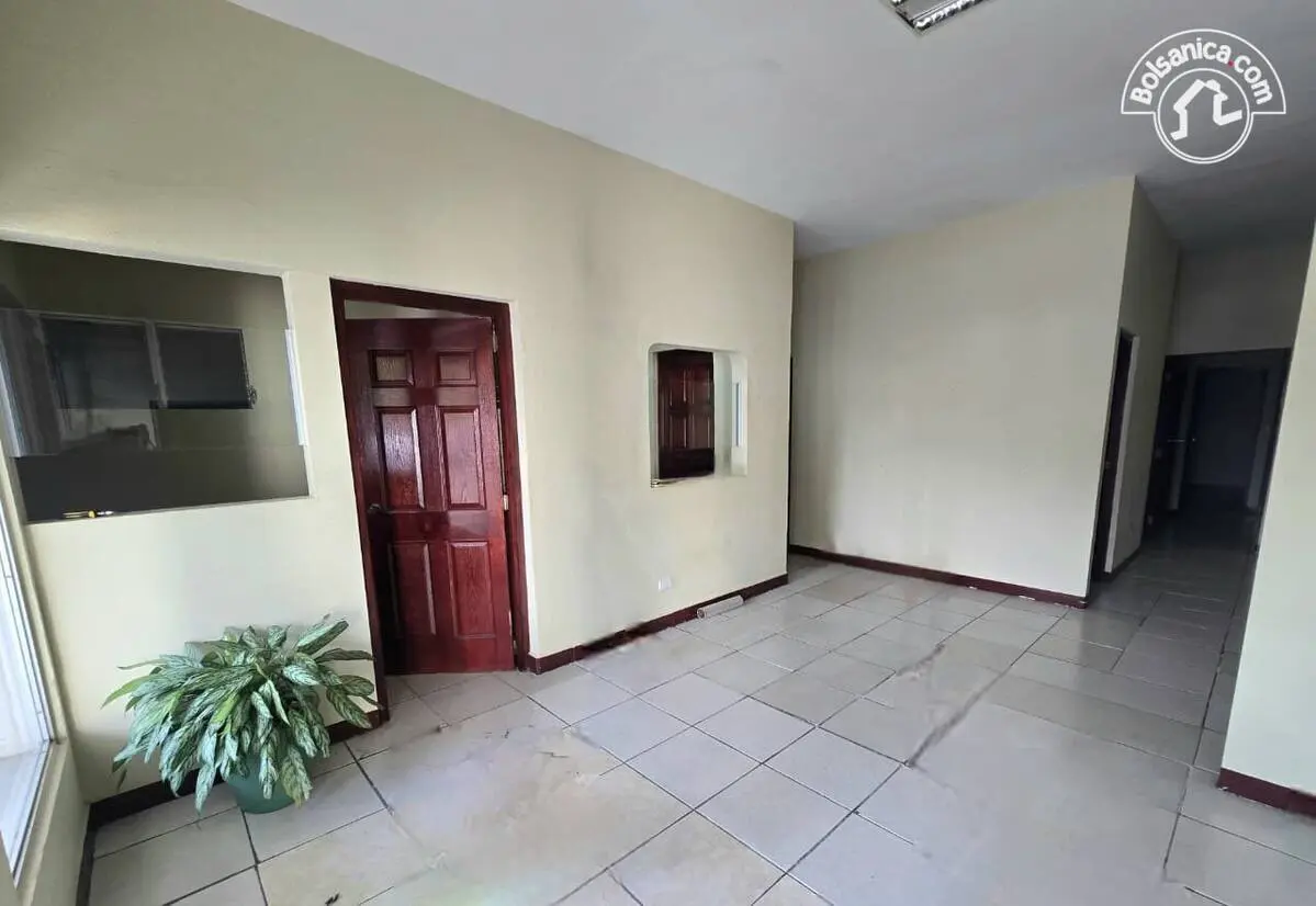 Alquiler de oficina en Los Robles, Managua, foto 3