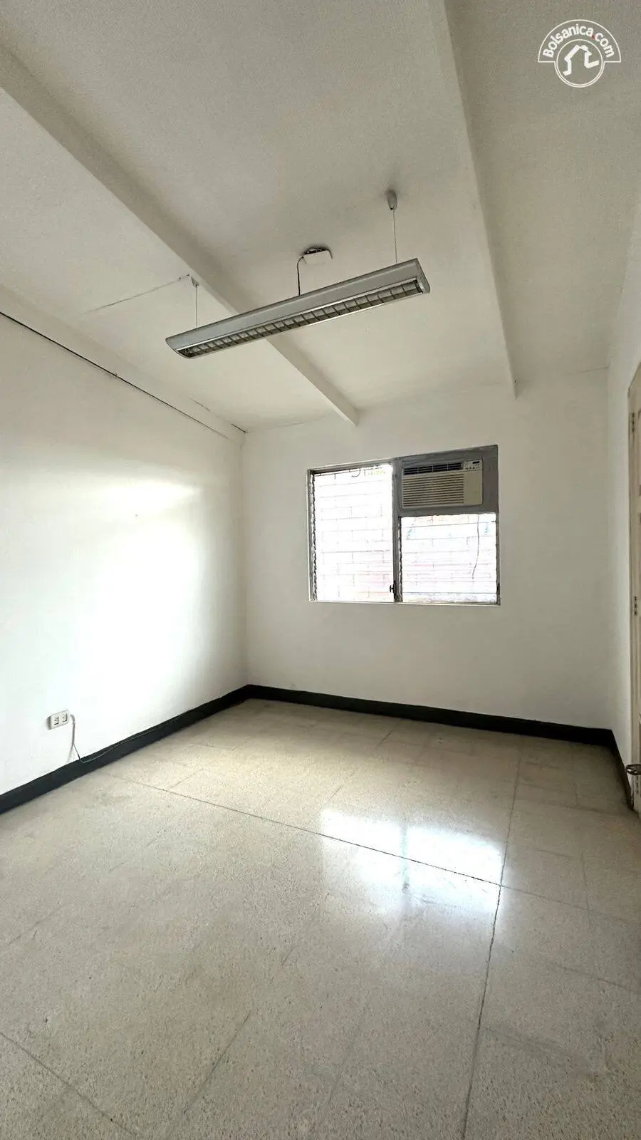 Venta de oficina en Los Robles, Managua, foto 16