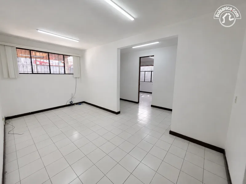 OFICINAS EN RENTA EN ZONA CÉNTRICA DE MANAGUA - foto 6