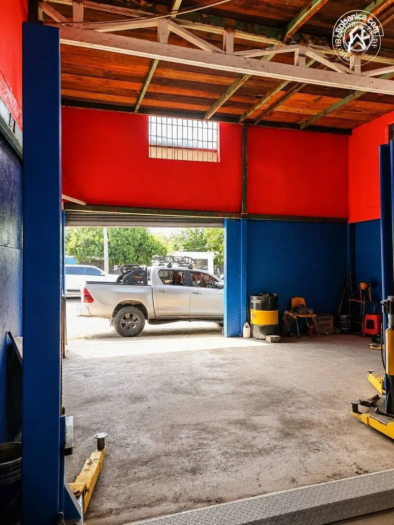 Alquiler de Local Comercial sobre avenida sur Mercado Roberto Huembes - foto 7