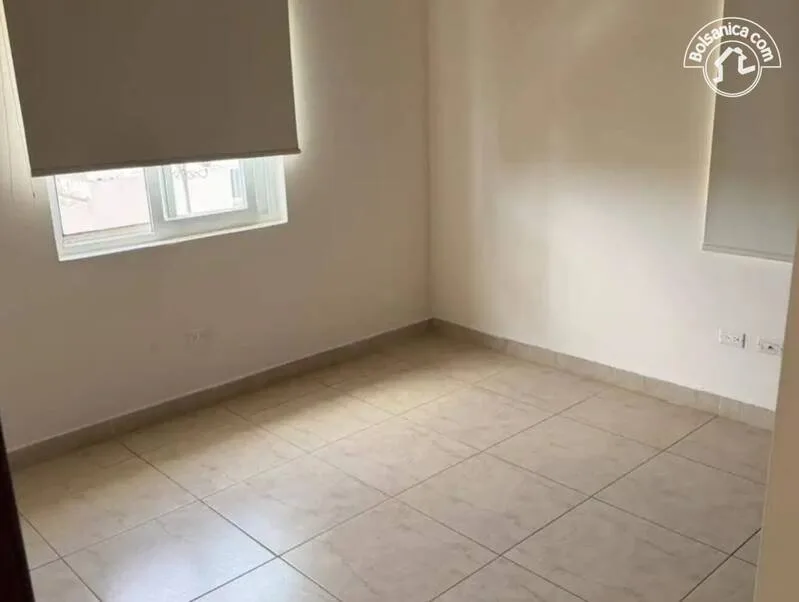 Casa en alquiler en Las Colinas