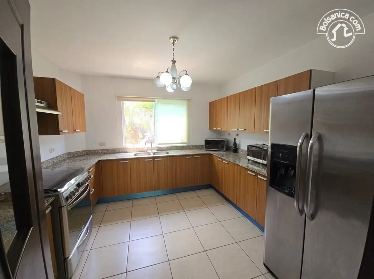 Alquiler de casa en Las Colinas, Managua, foto 19
