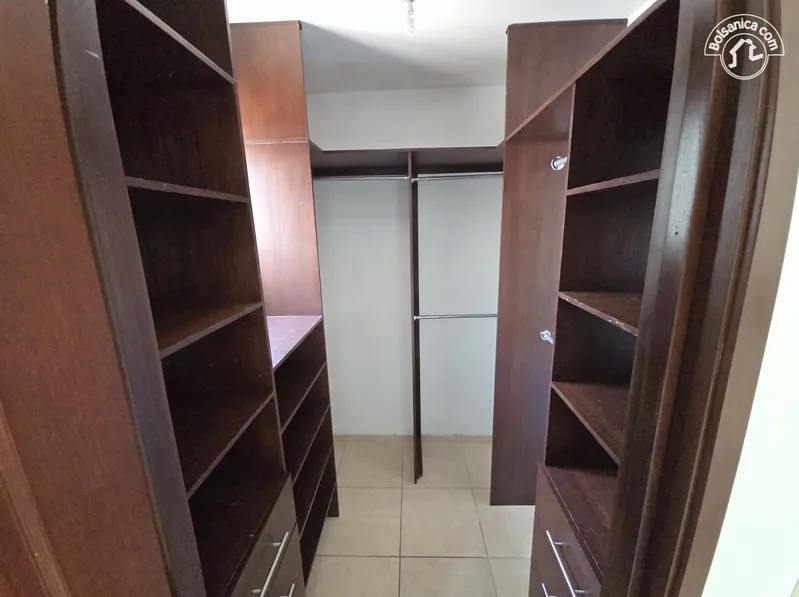 Casa en alquiler en Las Colinas, Managua - foto 5