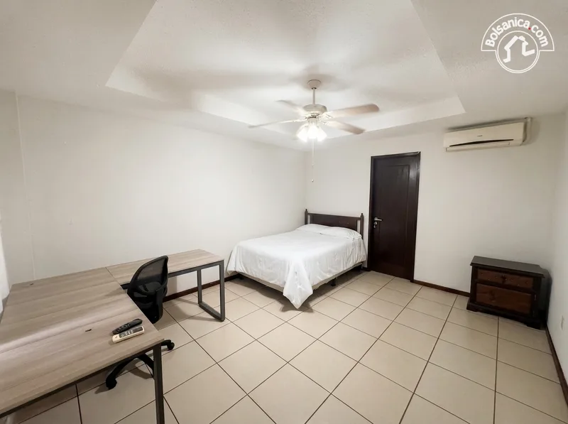 Apartamento en alquiler en Managua - foto 4