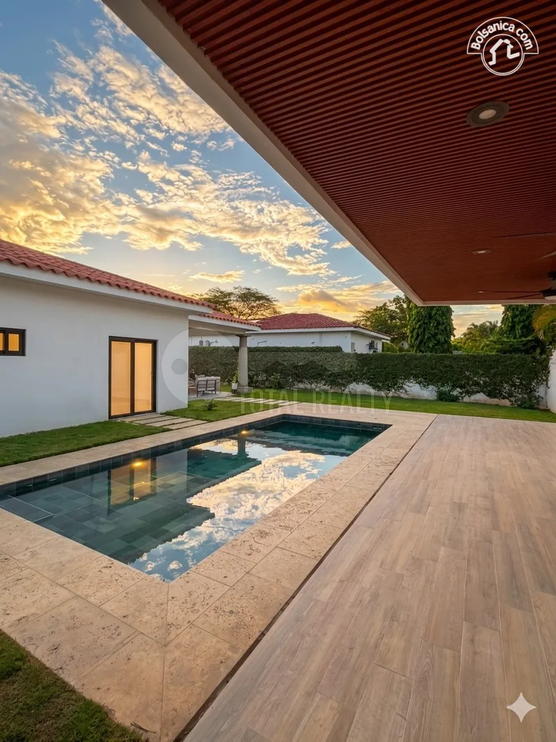 Casa en venta en Las Colinas, Managua