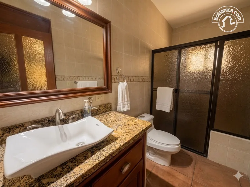Casa en venta en Villa Fontana Sur, Managua - foto 2
