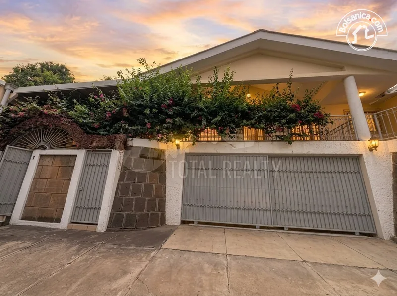 Casa en venta en Las Cumbres, Managua