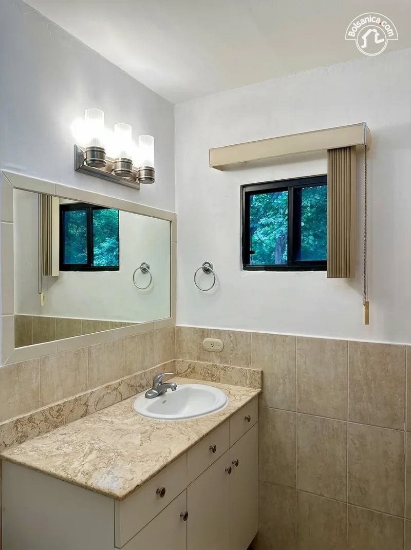 Casa en alquiler en Santo Domingo, Managua - foto 11