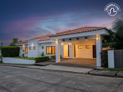 Casa en venta en Santo Domingo, Managua