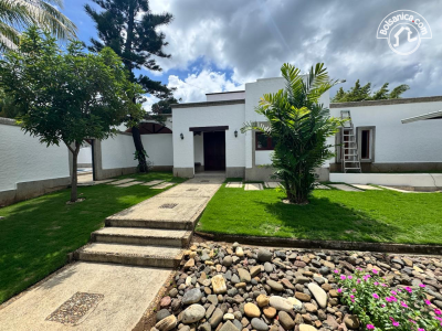 Casa en venta en Santo Domingo, Managua