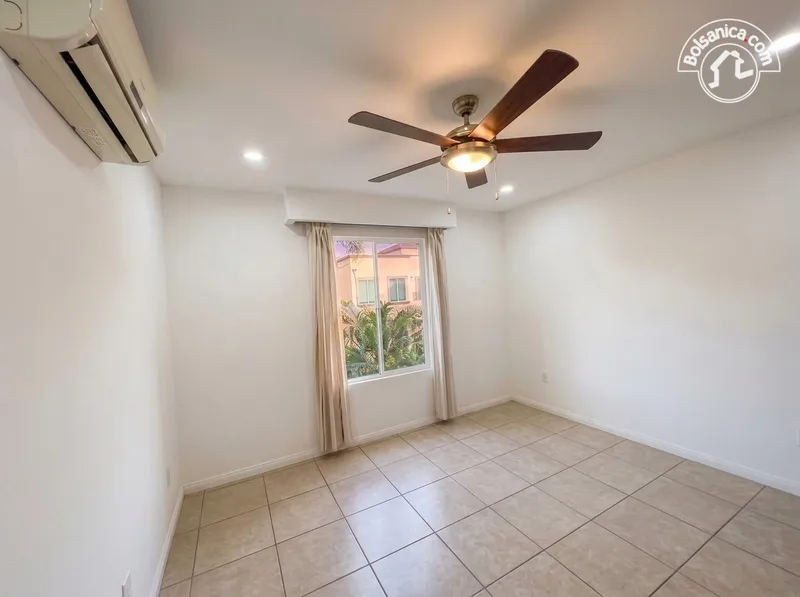 Casa en alquiler en Las Colinas, Managua - foto 23