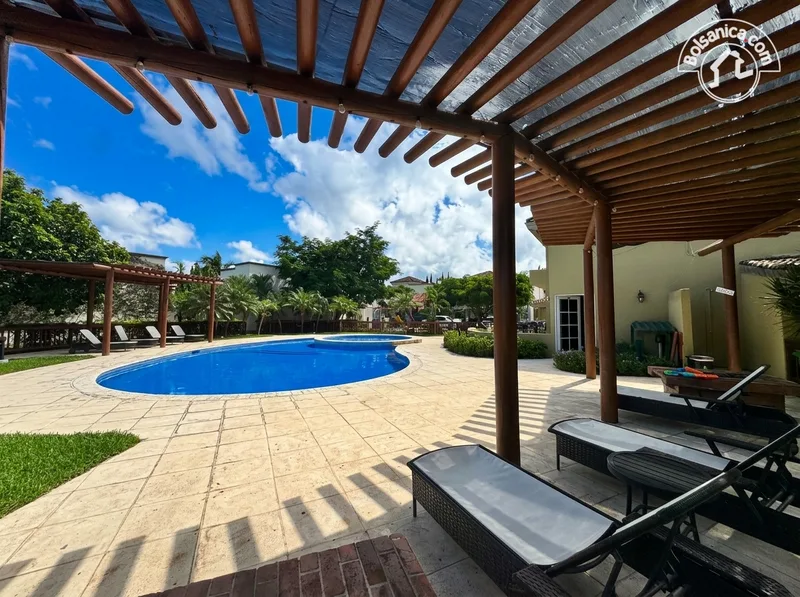 Casa en alquiler en Las Colinas, Managua - foto 7