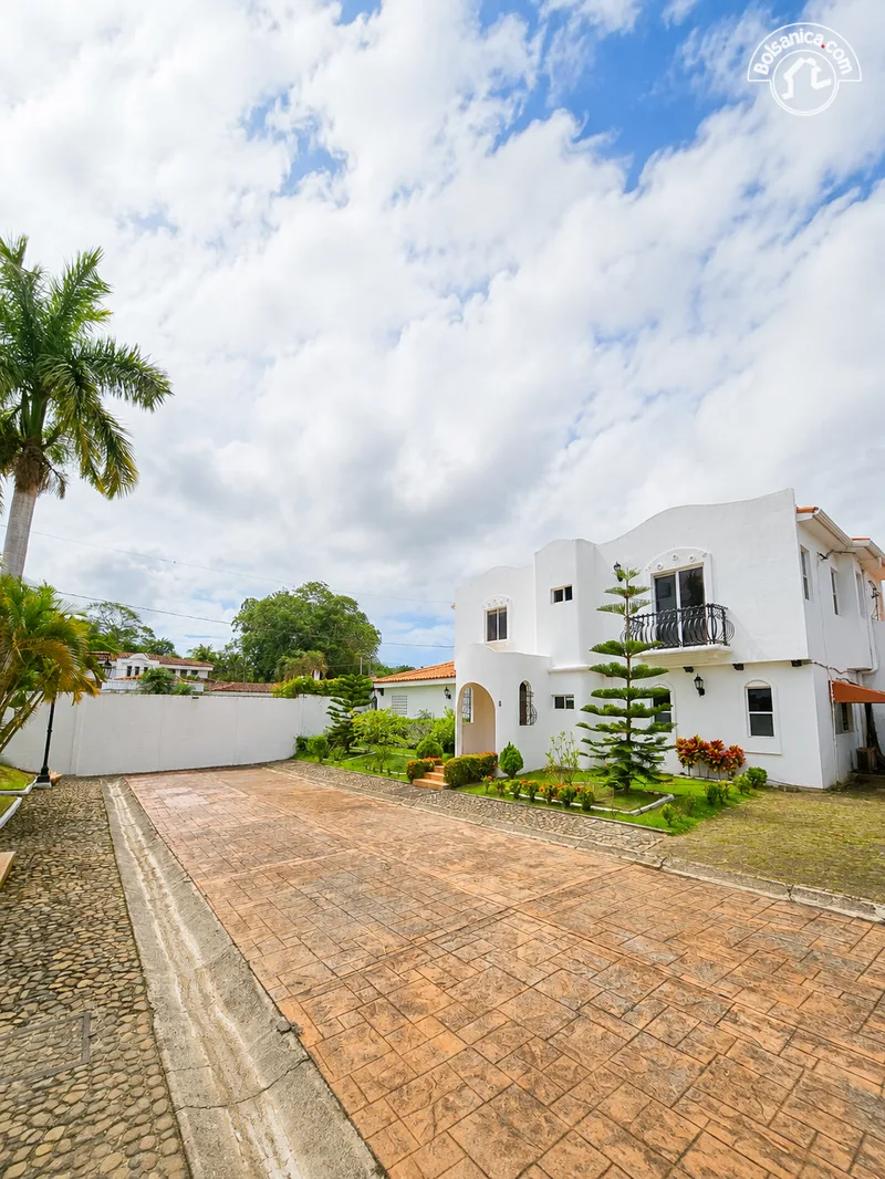 Venta de Casa en Santo Domingo - foto 2