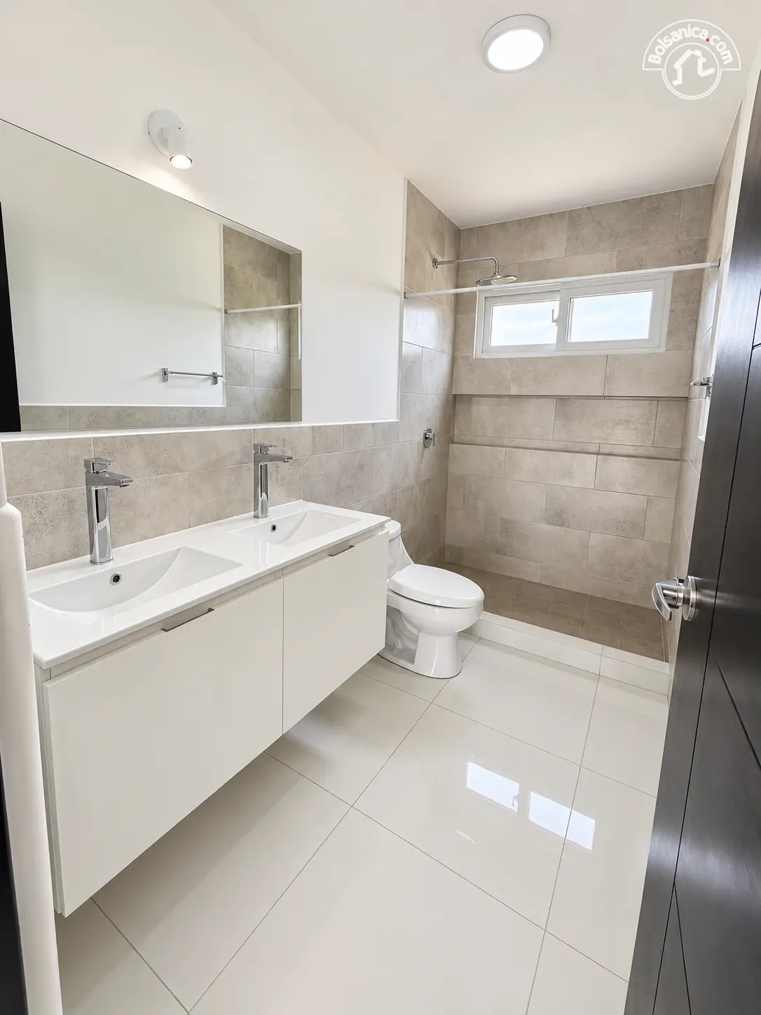 Alquiler de casa en Las Colinas, Managua, foto 5