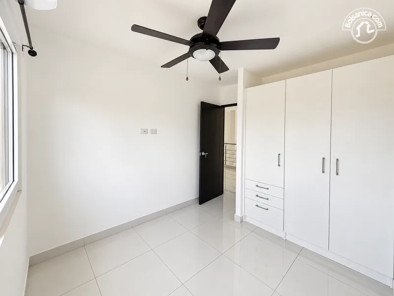 Alquiler de casa en Sendero de Las Colinas - foto 2