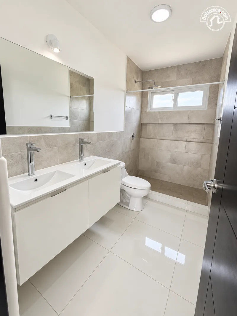 Alquiler de casa en Sendero de Las Colinas - foto 4