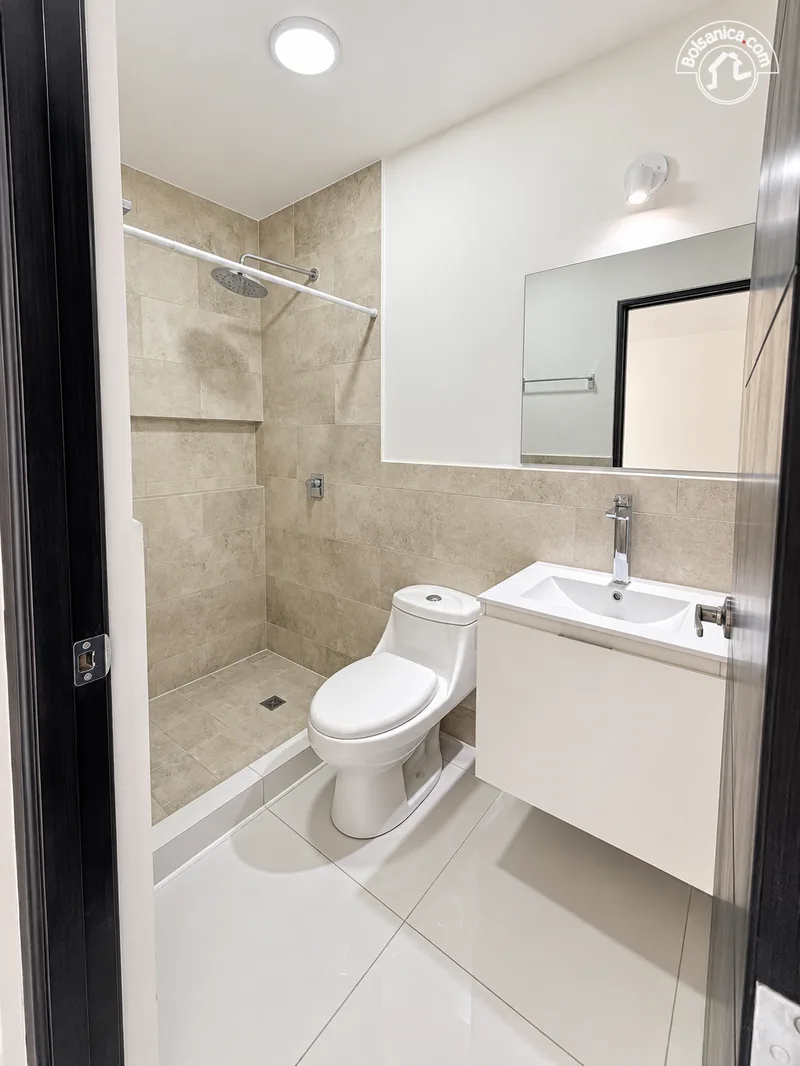 Alquiler de casa en Sendero de Las Colinas - foto 6