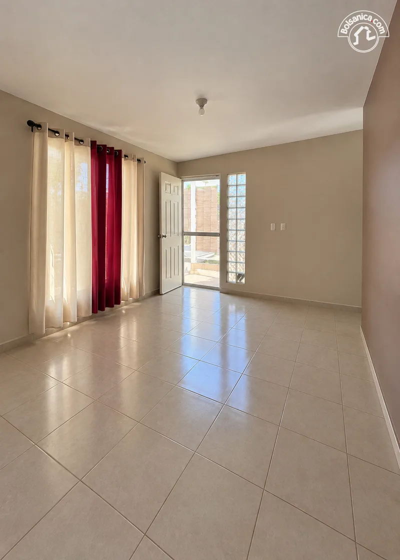 Casa en venta en Residencial Xochitlán, Carretera a Masaya - foto 8