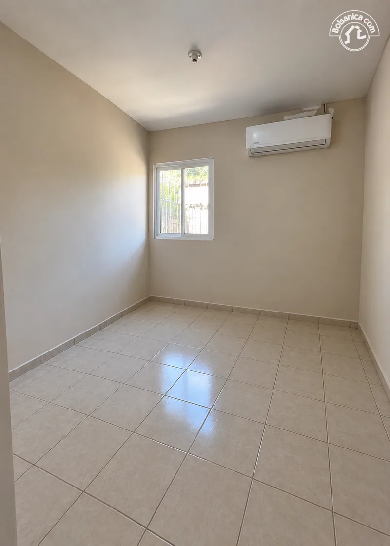 Casa en venta en Residencial Xochitlán, Carretera a Masaya - foto 3
