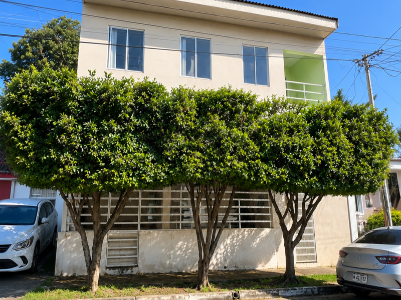 Casa en venta en Residencial Xochitlán, Carretera a Masaya