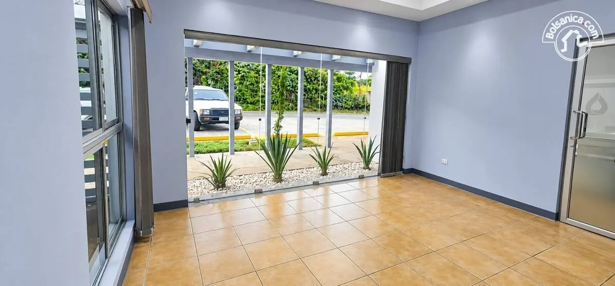 Alquiler de oficina en Las Colinas, Managua, foto 3