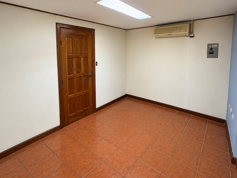 Oficina en alquiler en Altamira