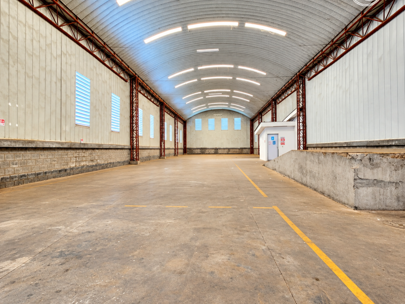 Alquiler bodega 600m2 carretera nueva león 