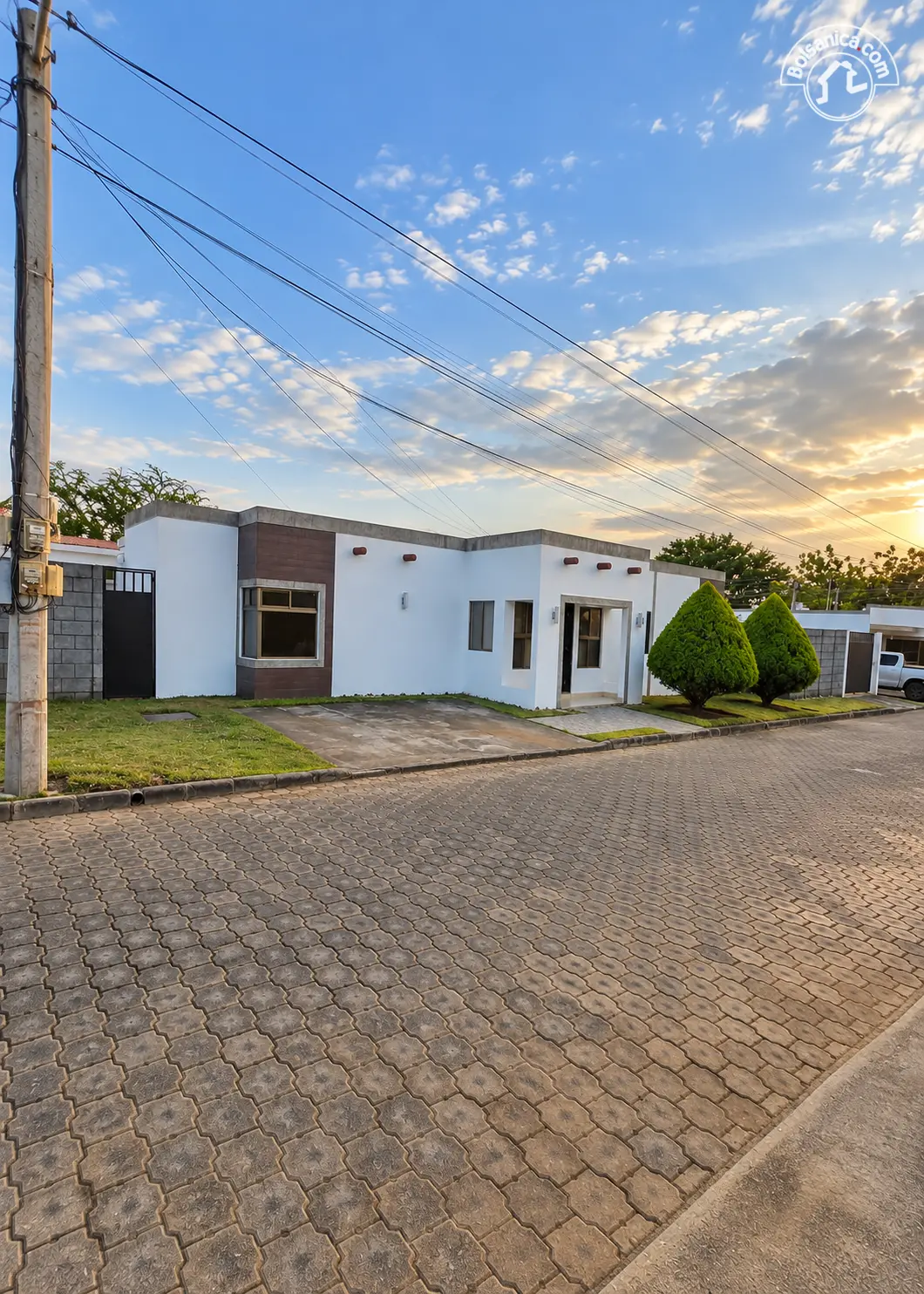 Venta de casa en Veracruz, Managua, foto 1