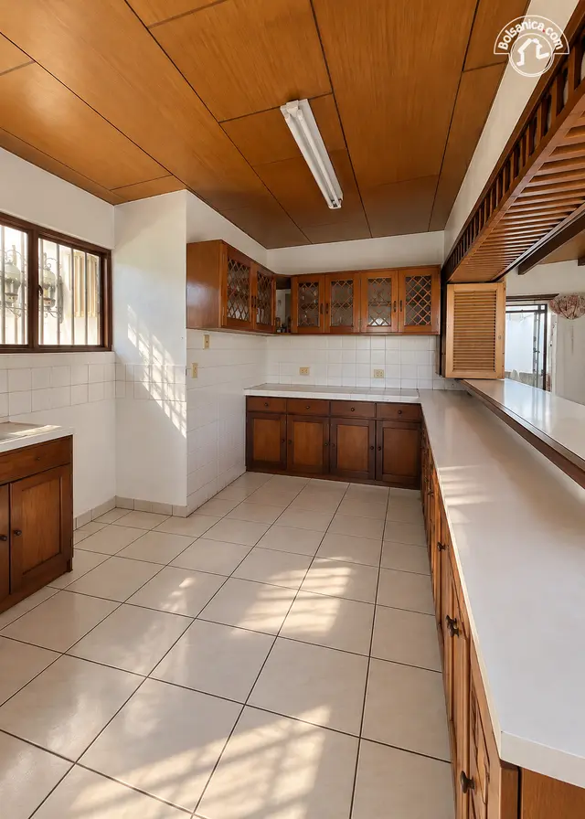 Casa en Los Robles, foto 2