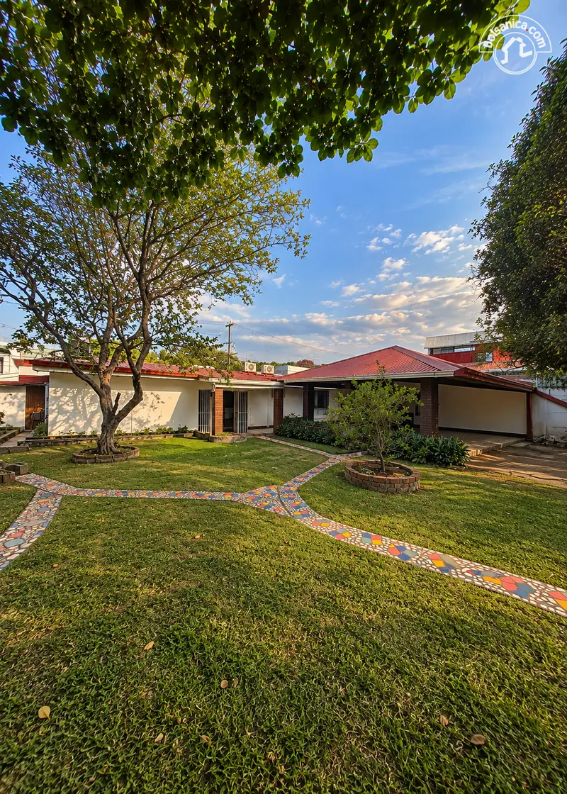 Casa en venta en Los Robles | US$380,000 - foto 5