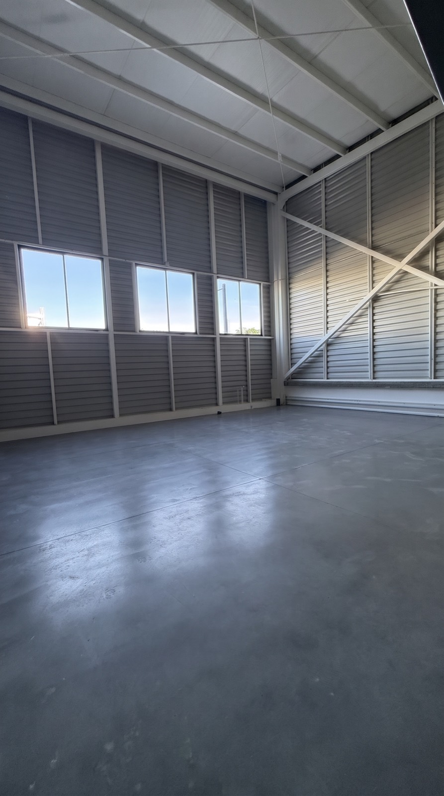 Mezzanine con ventanas